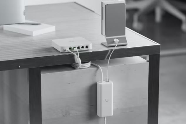 Ubiquiti UACC-PoE+-USBC | USB-C Power + 30W PoE+ Output