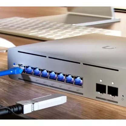 Ubiquiti Unifi Pro XG 8 PoE 155W Compact 8-Port 10GbE SFP+ L3 Etherlighting Switch | UBQ-USW-PRO-XG-8-POE